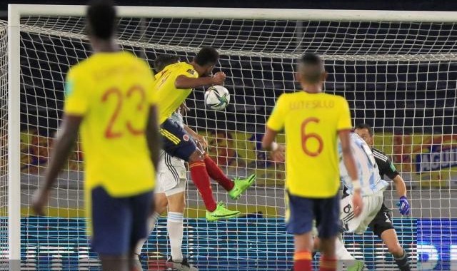 ipad版-阿根廷队浪费梦幻开局，斯卡洛尼暴露两大弱点